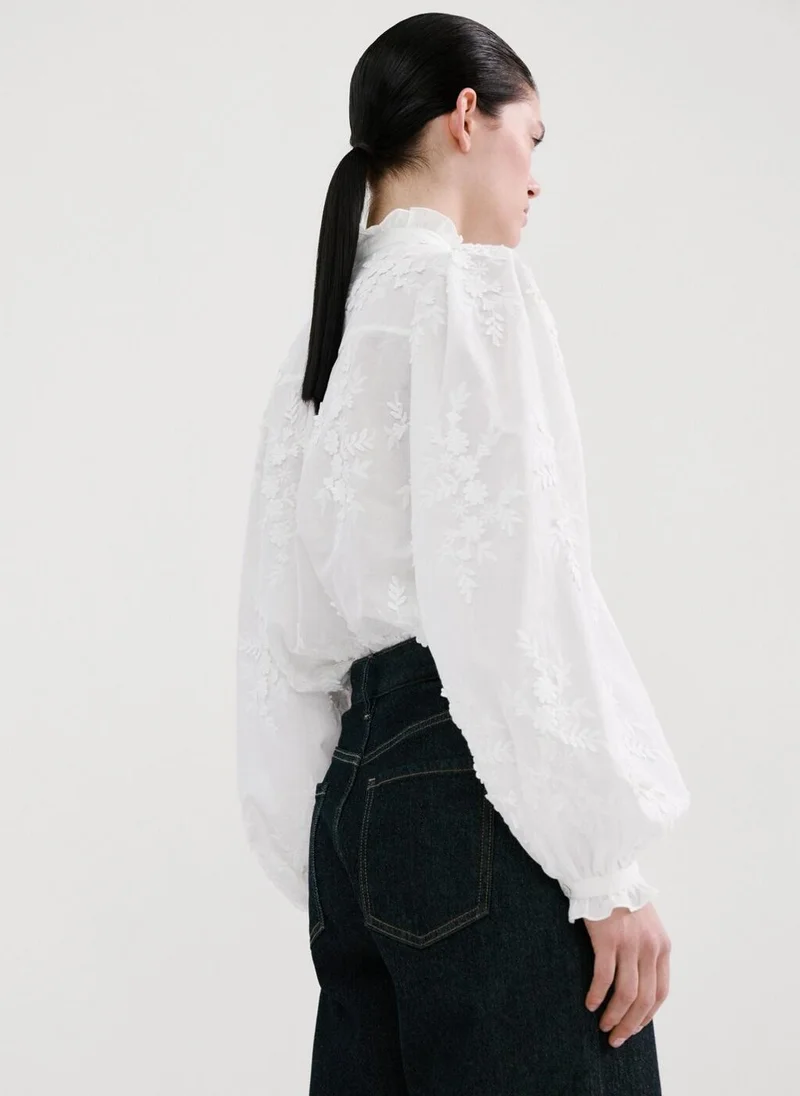 مانجو Floral embroidery blouse
